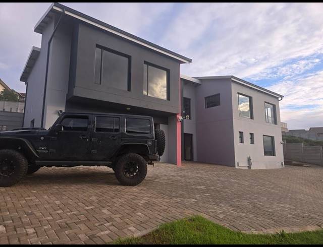 4 BEDROOM HOUSE FOR SALE IN ISLAND VIEW